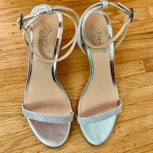 Jewel by Badgley Mischka shoes, size 6.5